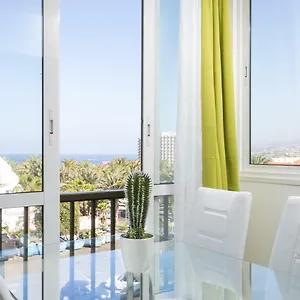 enchanting-apartments-view-sea.tenerifehoteles.net/